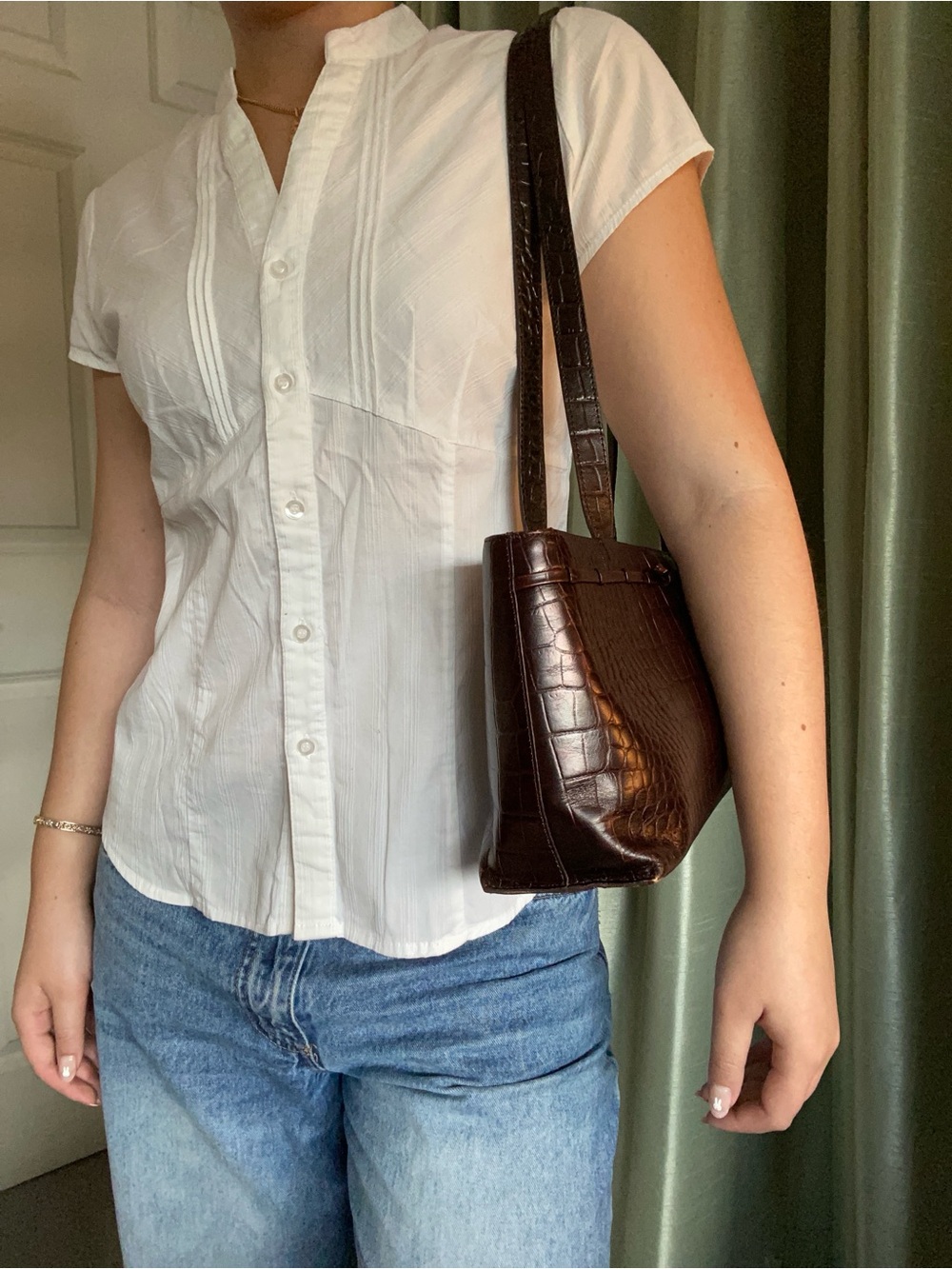 Liz Claiborne Croc-Embossed Dark Burgundy Shoulder Bag - Picture 5 of 10